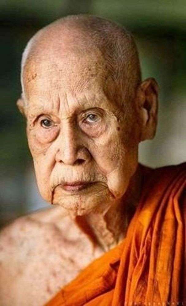 LP Yaem Wat Sam Ngam, Nakon Pathom Thai Buddhist Amulets