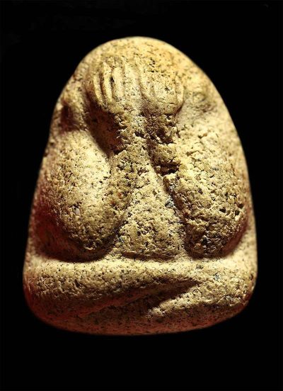 Pra Pitda Luang Phor Daeng